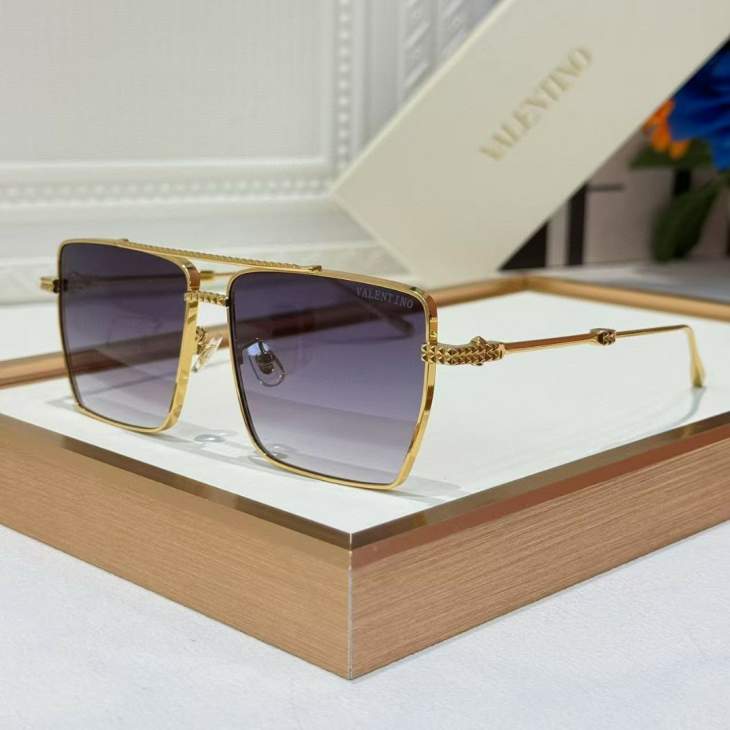 Picture of Valentino Sunglasses _SKUfw71187058fw